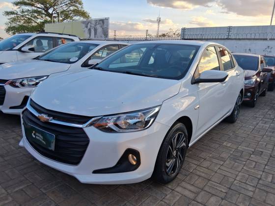 CHEVROLET ONIX 1.0 FLEX PLUS LT MANUAL CHEVROLET ONIX 1.0 FLEX PLUS LT MANUAL